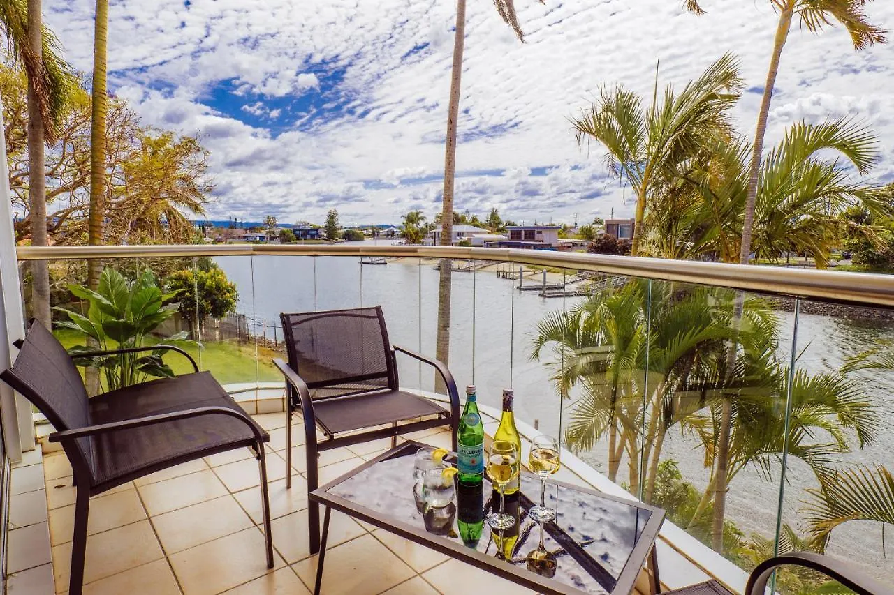Luxury Canal Paradise, 3 Bed Apartment In Broadbeach Waters Guldkusten Semesterbostad