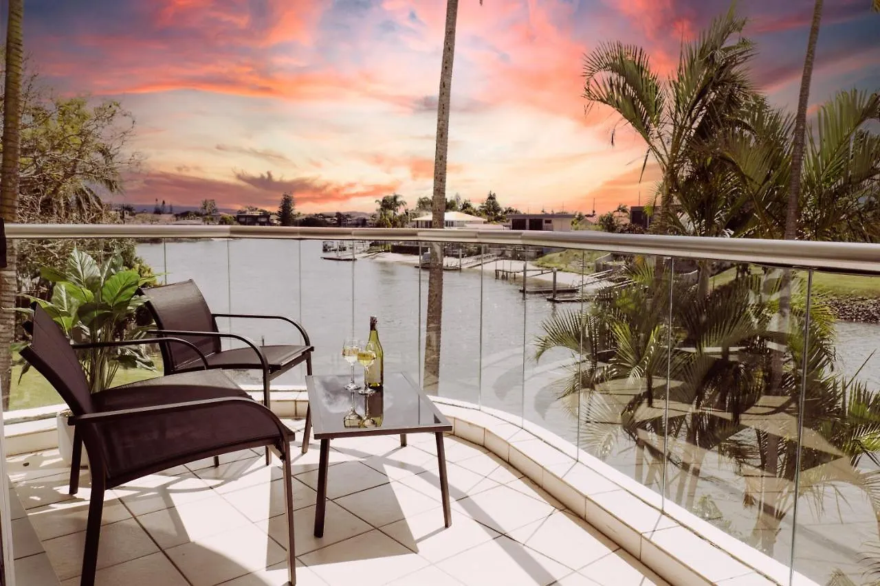 Luxury Canal Paradise, 3 Bed Apartment In Broadbeach Waters Gold Coast